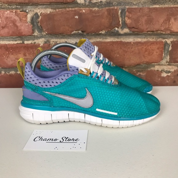 Nike Shoes - Nike Woman’s Free OG 14 Br Sz 7